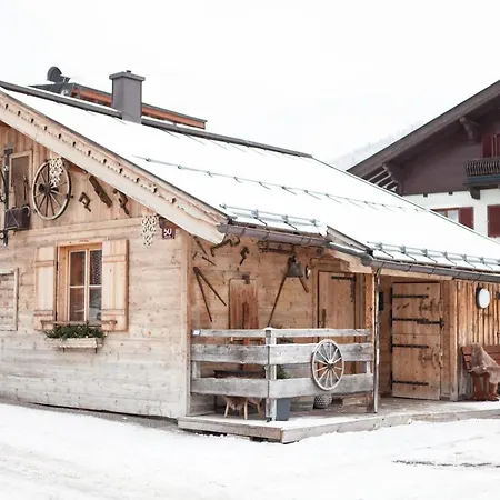 Dorfalm Chalet *